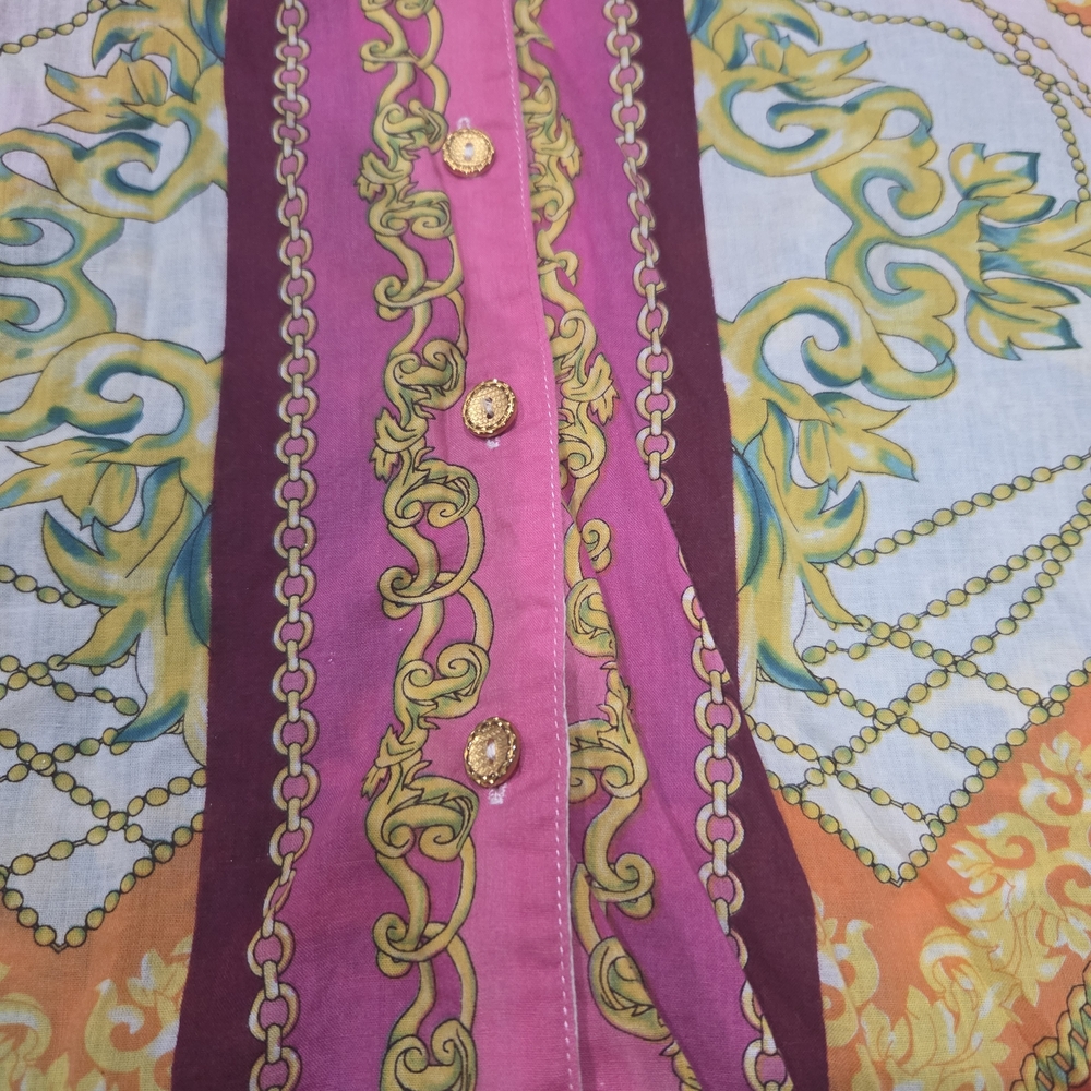 Colorful Geometric Button-Up Shirt - Picture 4 of 4